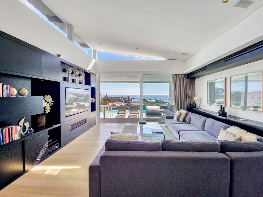 To Let 4 Bedroom Property for Rent in Camps Bay Western Cape